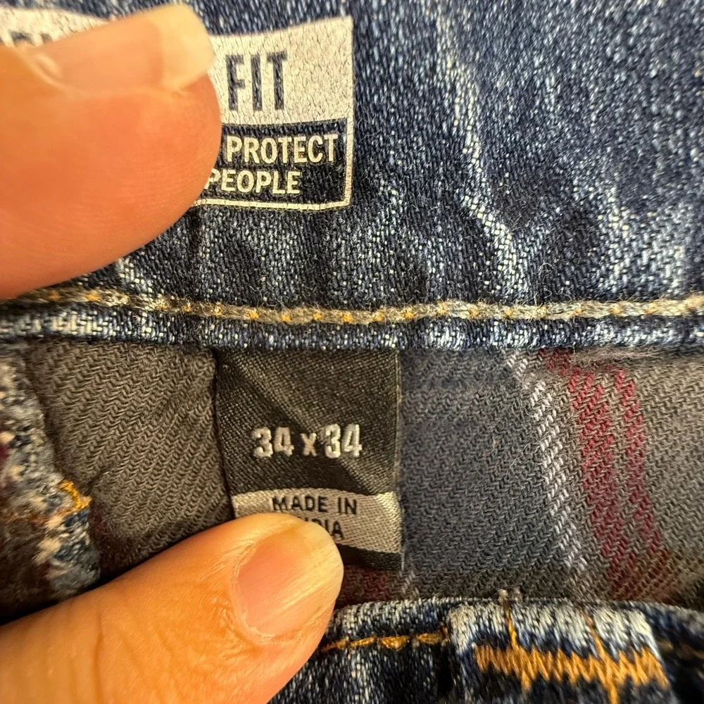 Carhartt relaxed fit